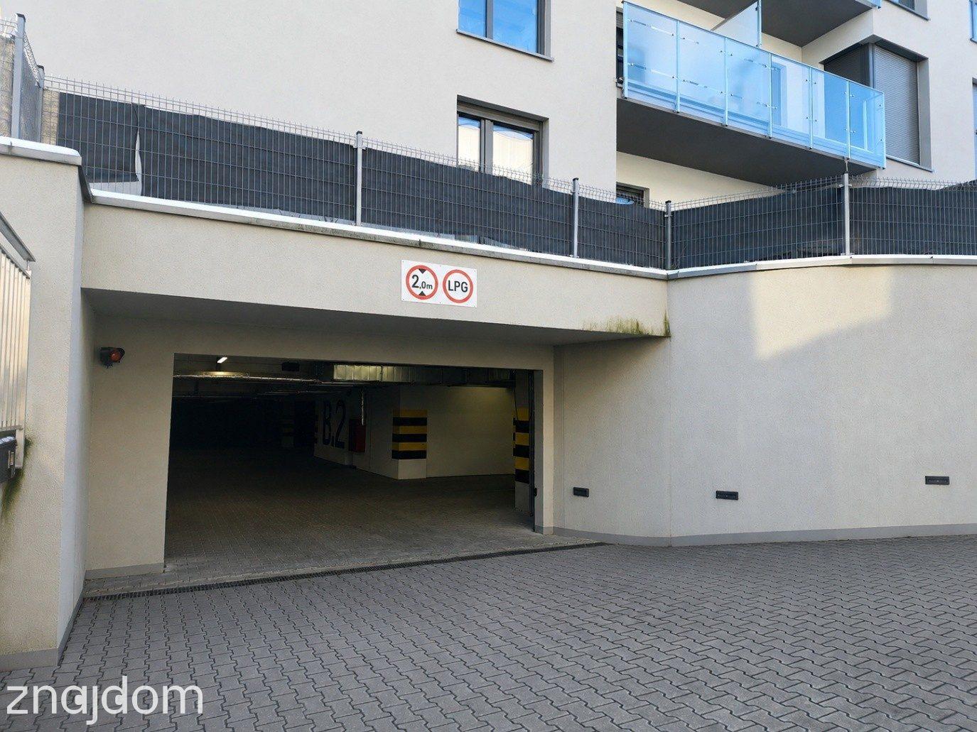 Na sprzedaż 3 pokojowe mieszkanie ul.Goethego Strzeszyn - zdjęcie 7