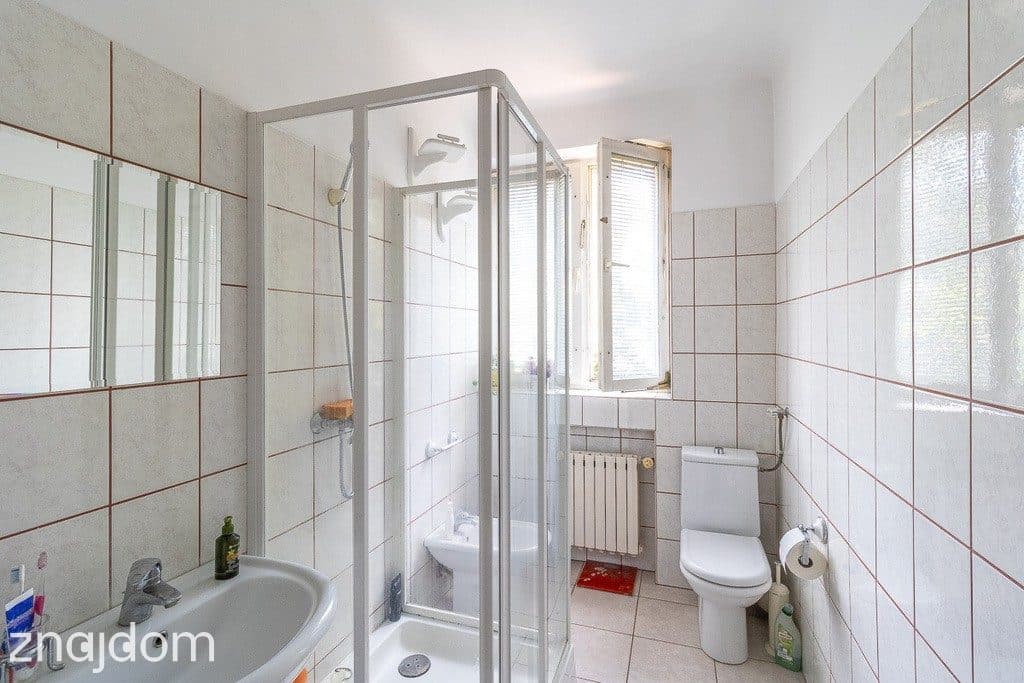 Dom 270 m² na Widzewie | 8 pokoi i duża działka - zdjęcie 12