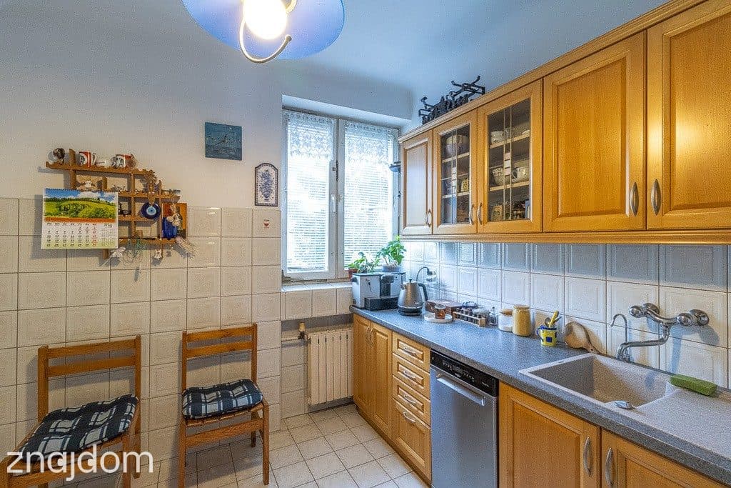 Dom 270 m² na Widzewie | 8 pokoi i duża działka - zdjęcie 6