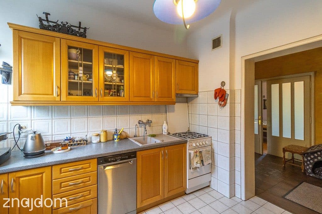 Dom 270 m² na Widzewie | 8 pokoi i duża działka - zdjęcie 7