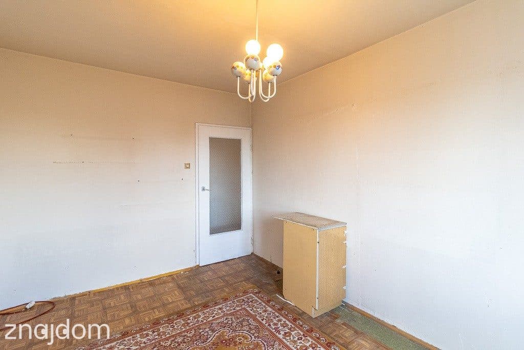 2 pokoje z balkonem na Bałutach – pod remont - zdjęcie 12