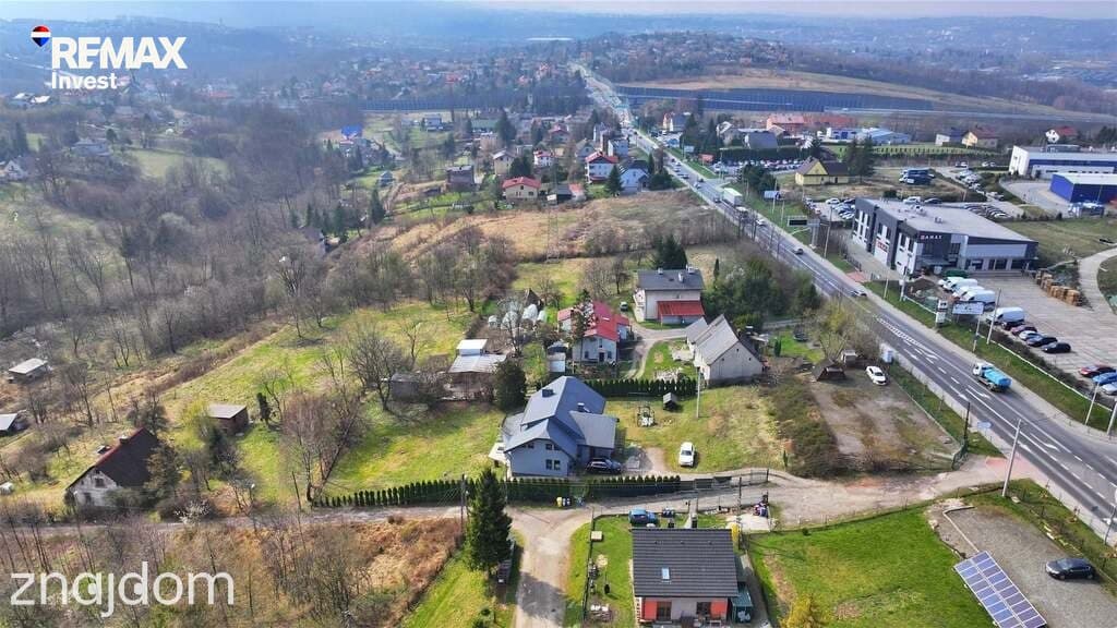 Przy głównej drodze, gotowy parking - zdjęcie 18