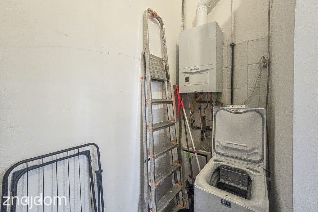 Łódź Centrum | 2 pokoje z antresolą, po remoncie - zdjęcie 10
