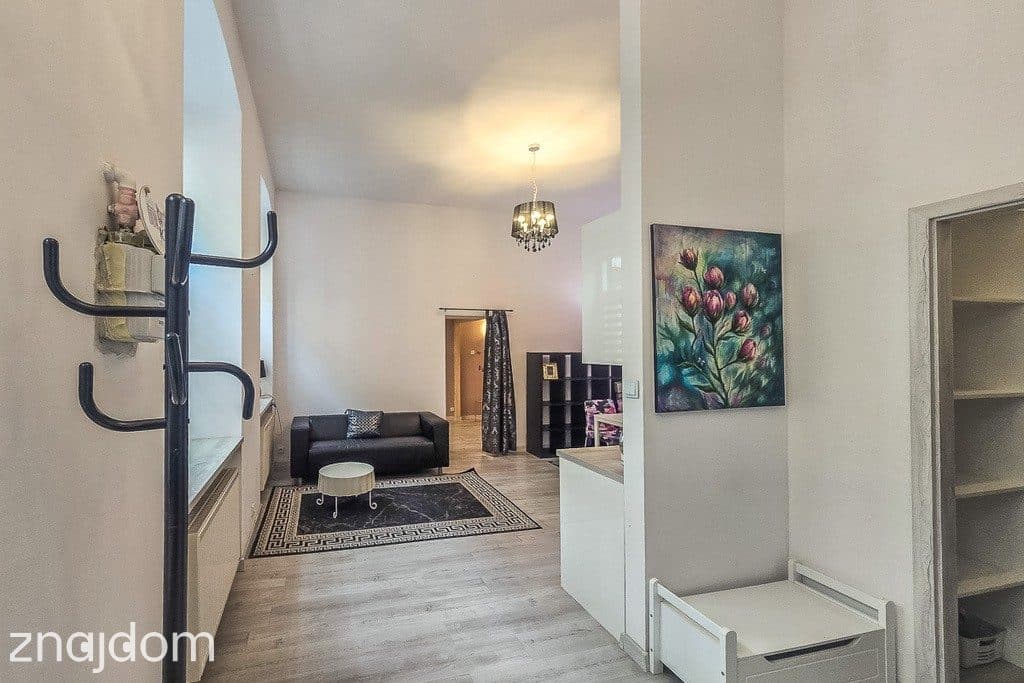 Łódź Centrum | 2 pokoje z antresolą, po remoncie - zdjęcie 3