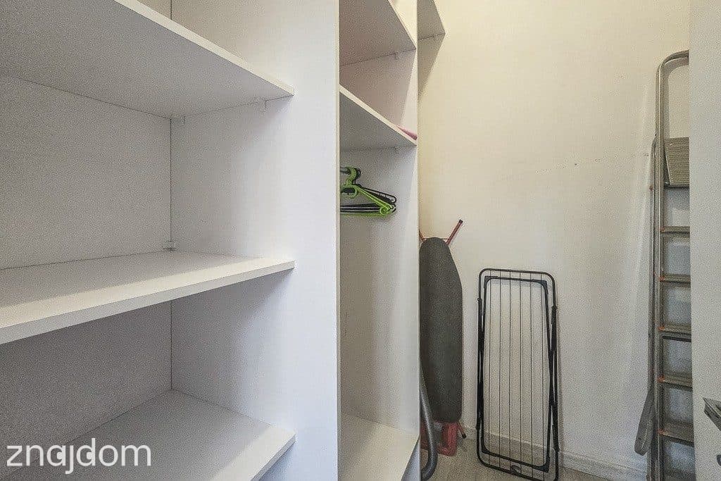 Łódź Centrum | 2 pokoje z antresolą, po remoncie - zdjęcie 9