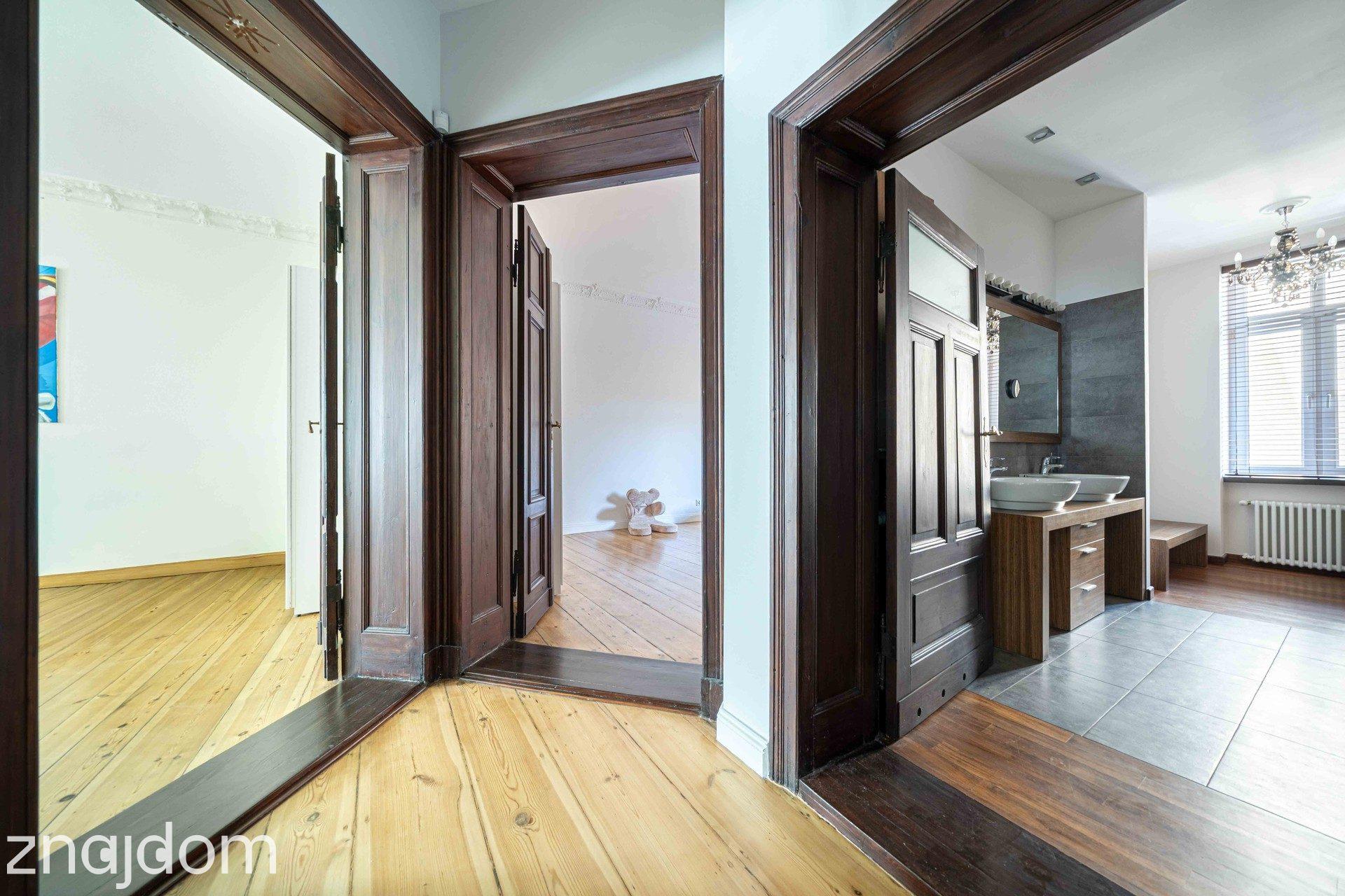 Wyjątkowe 4 pokoje balkon kamienica Stare Miasto - zdjęcie 10