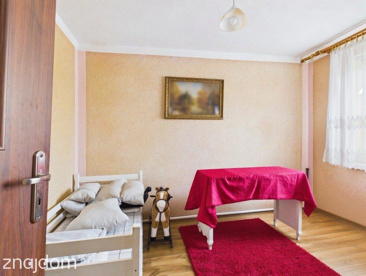 Dom z ogrodem i tarasem | 6 pokoi | Pękanino - zdjęcie 4
