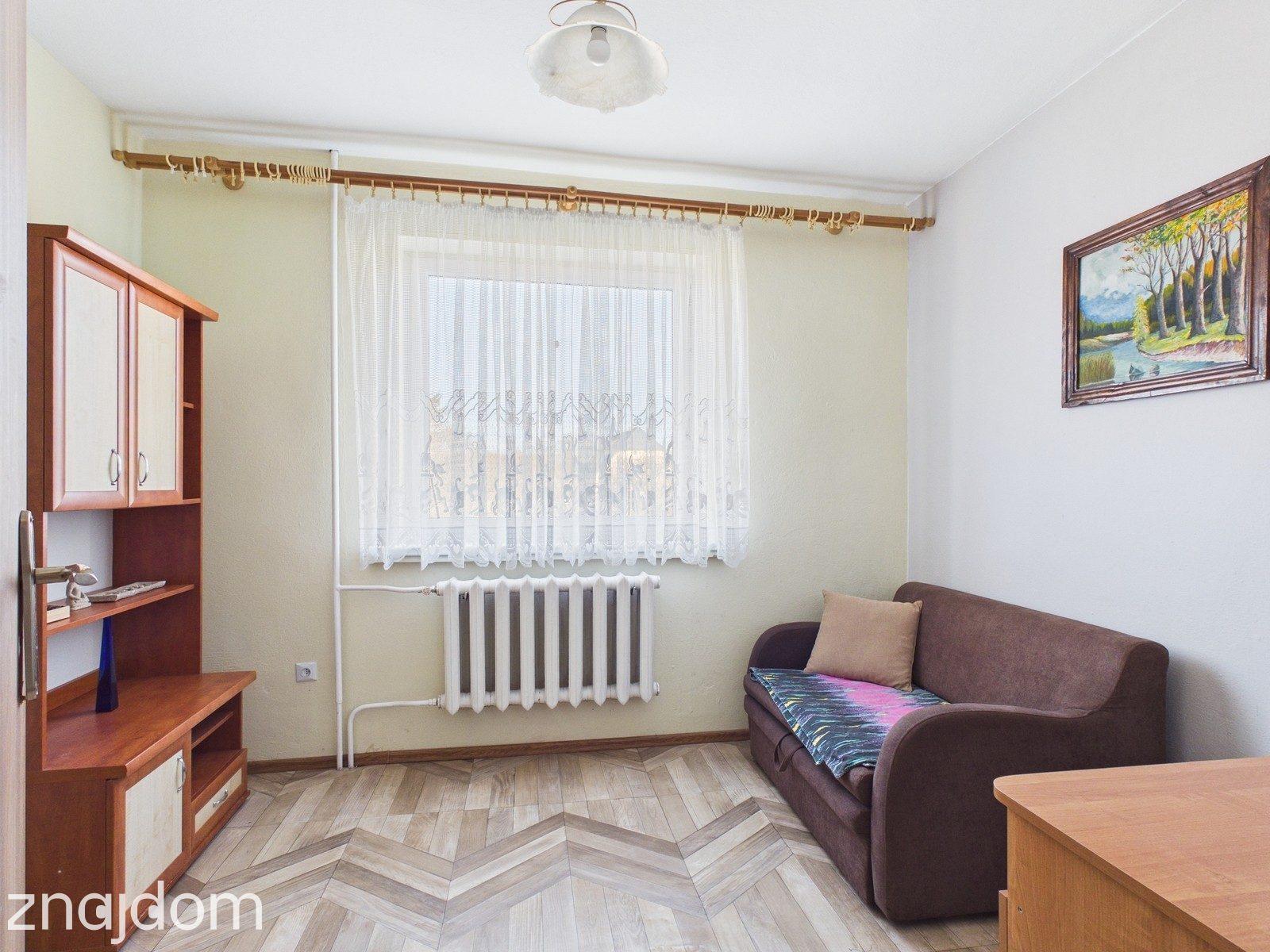 Dom z ogrodem i tarasem | 6 pokoi | Pękanino - zdjęcie 9