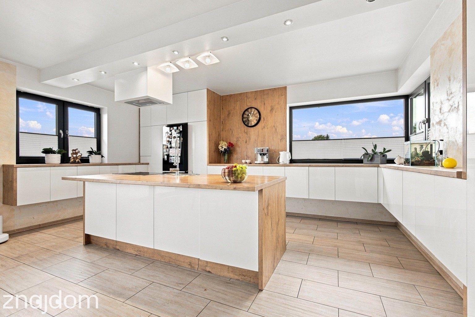Mszana Dolna - dom z 2 mieszkaniami + usługi - zdjęcie 20