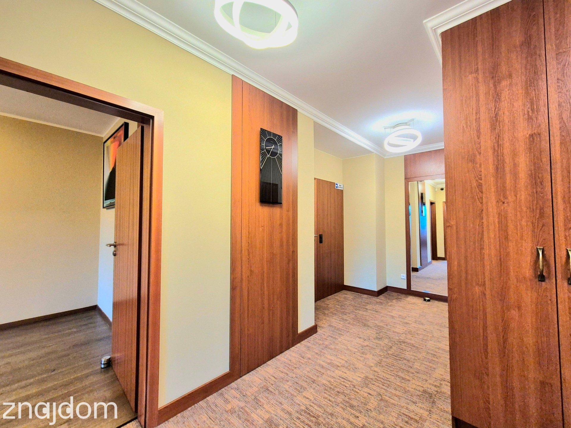Biuro do wynajęcia 69 m² przy Metrze Świętokrzyska - zdjęcie 11