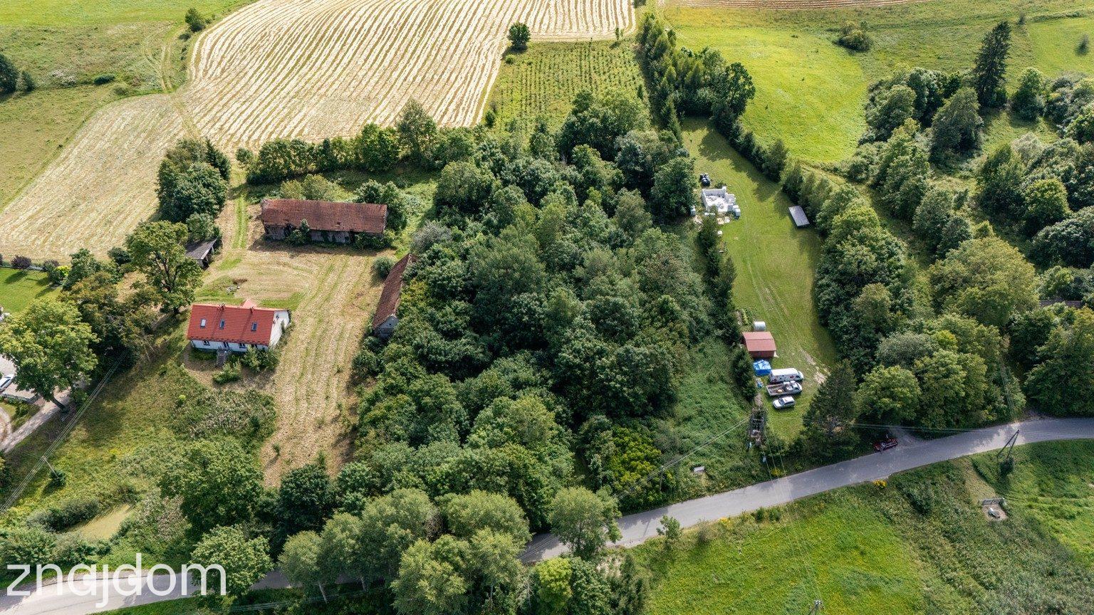 Działka inwestycyjna 1,07 ha w sąsiedztwie jeziora - zdjęcie 3