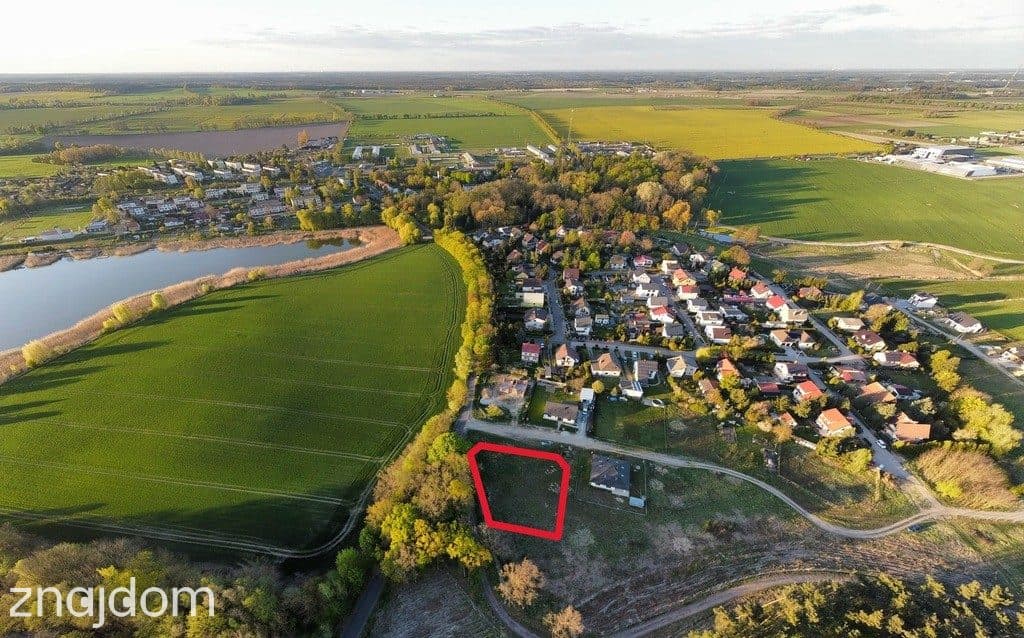 Działka w Manieczkach, os. Słowiańskie w trakcie WZ
