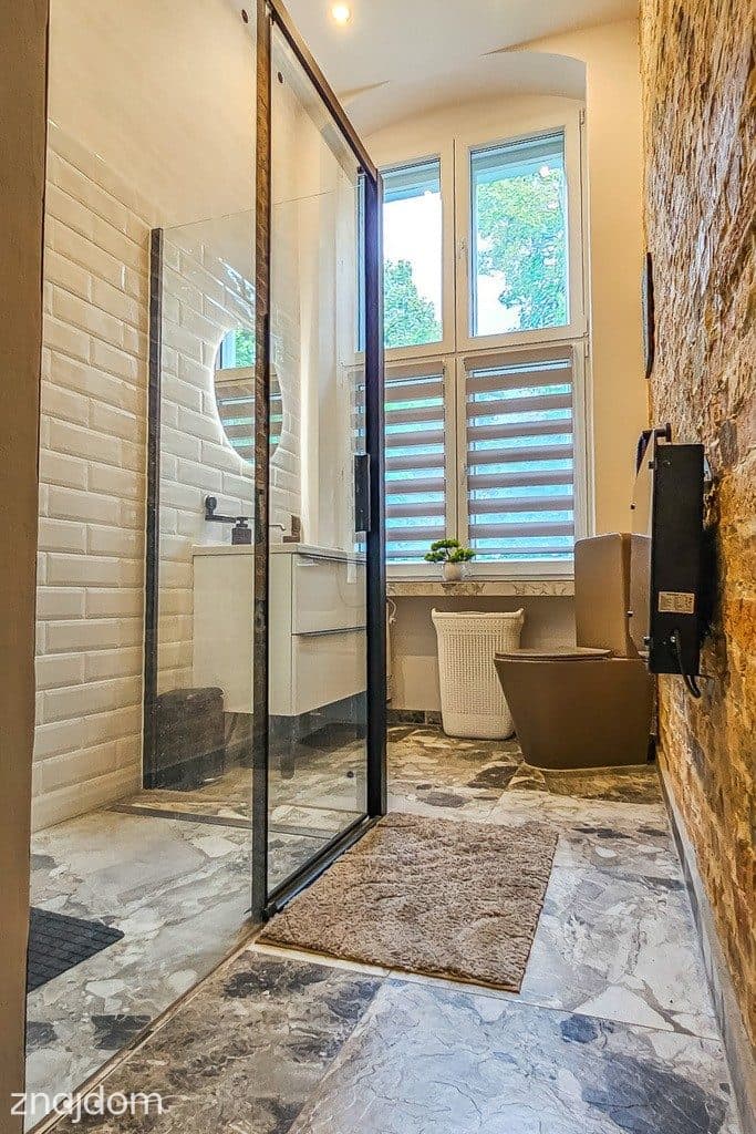 Pałacowe 70 m² z ogrodem i 87 m² piwnicą - zdjęcie 8