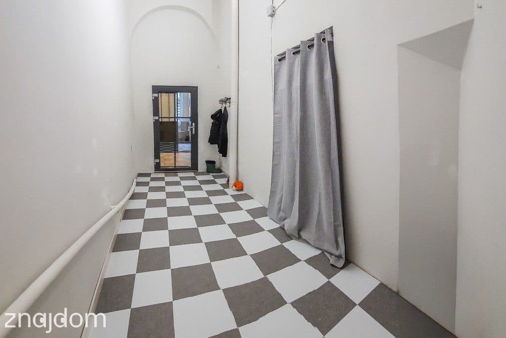 Pałacowe 70 m² z ogrodem i 87 m² piwnicą - zdjęcie 9