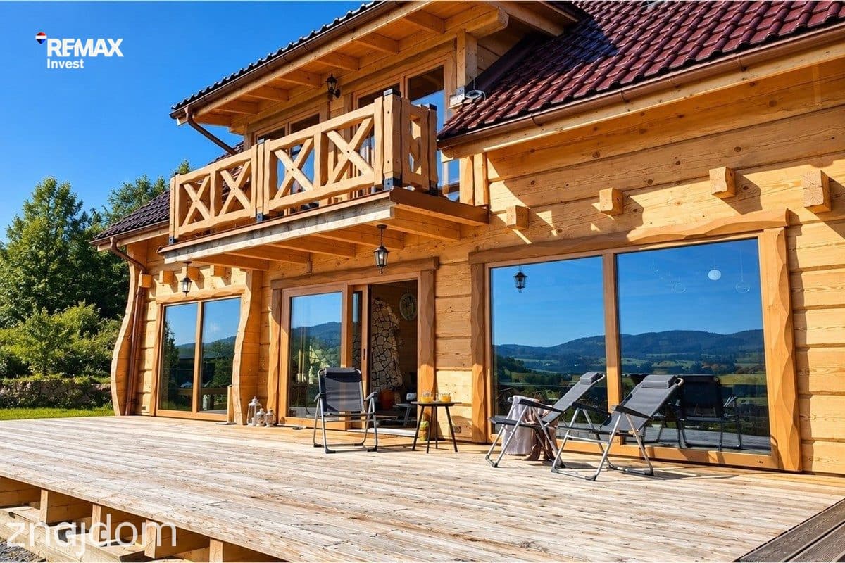 Posiadłość z bali z 3 domkami i gotowym biznesem - zdjęcie 2