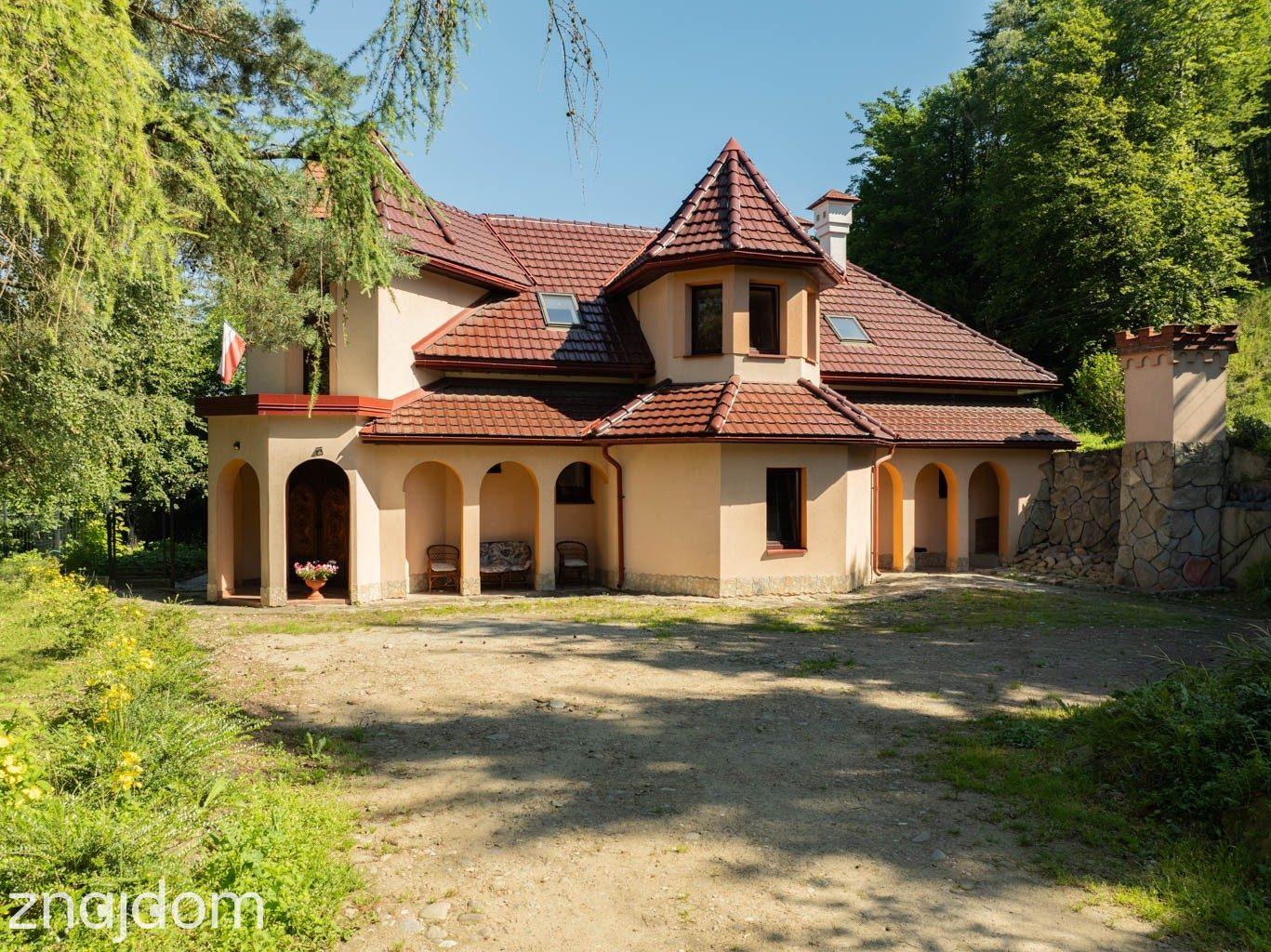 Wyjątkowa Rezydencja z Potencjałem Inwestycyjnym