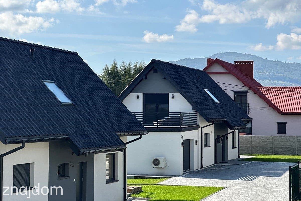 Nowy dom 132 m² widok na Skrzyczne garaż - zdjęcie 3