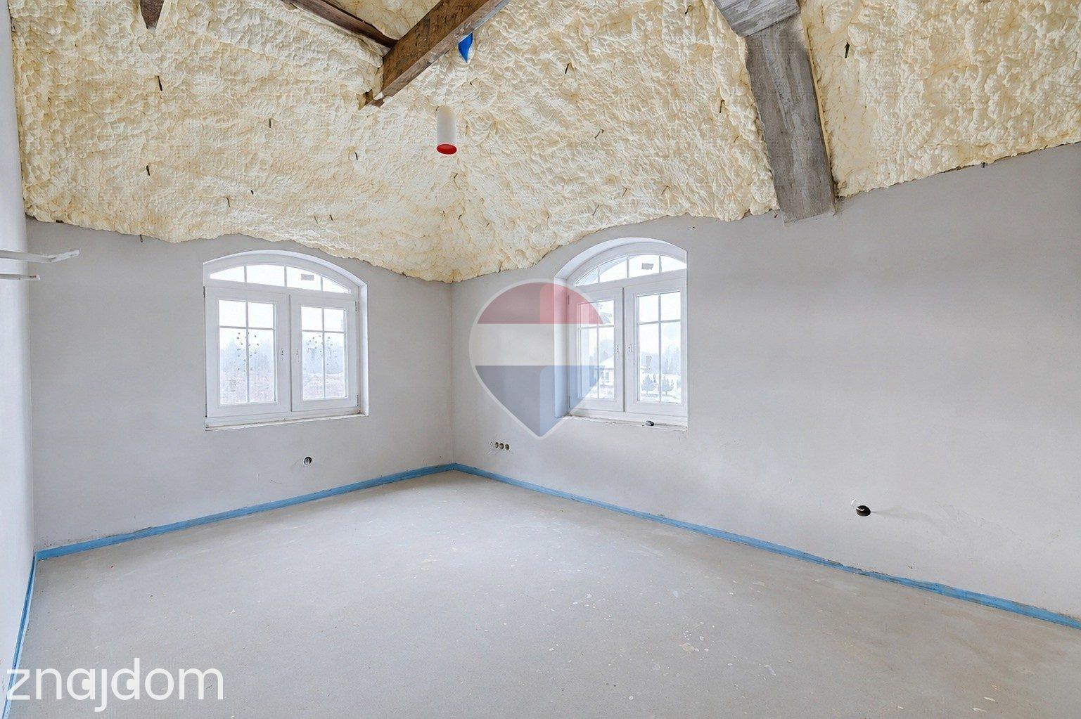 WYJĄTKOWY dom w stylu dworkowym - Szydłowiec - zdjęcie 28