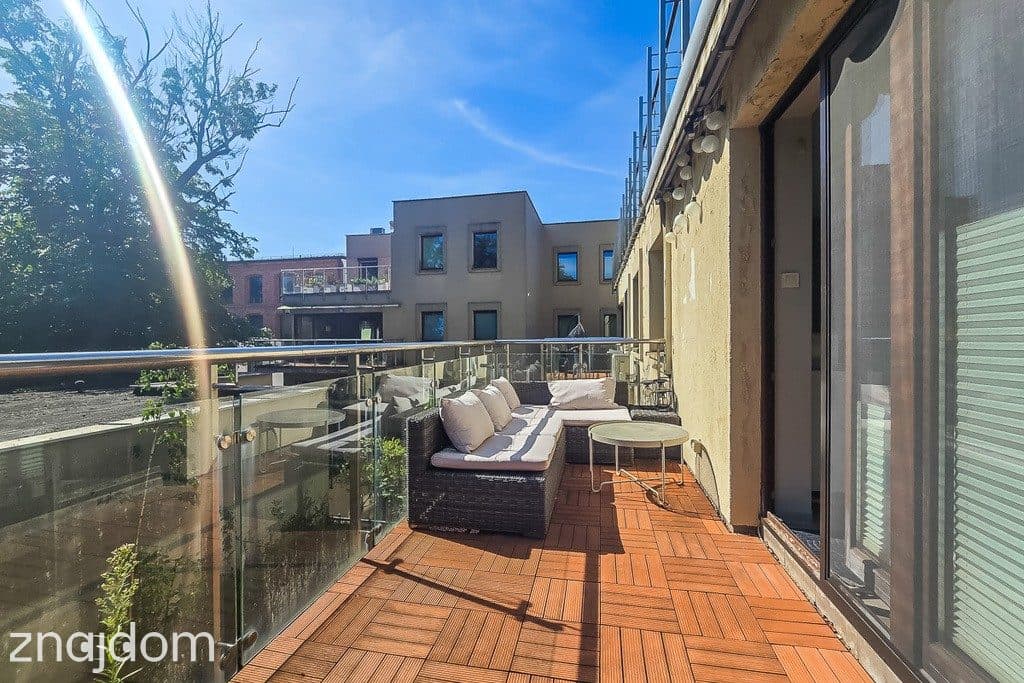 Apartament z tarasem i garażem w cenie - zdjęcie 16