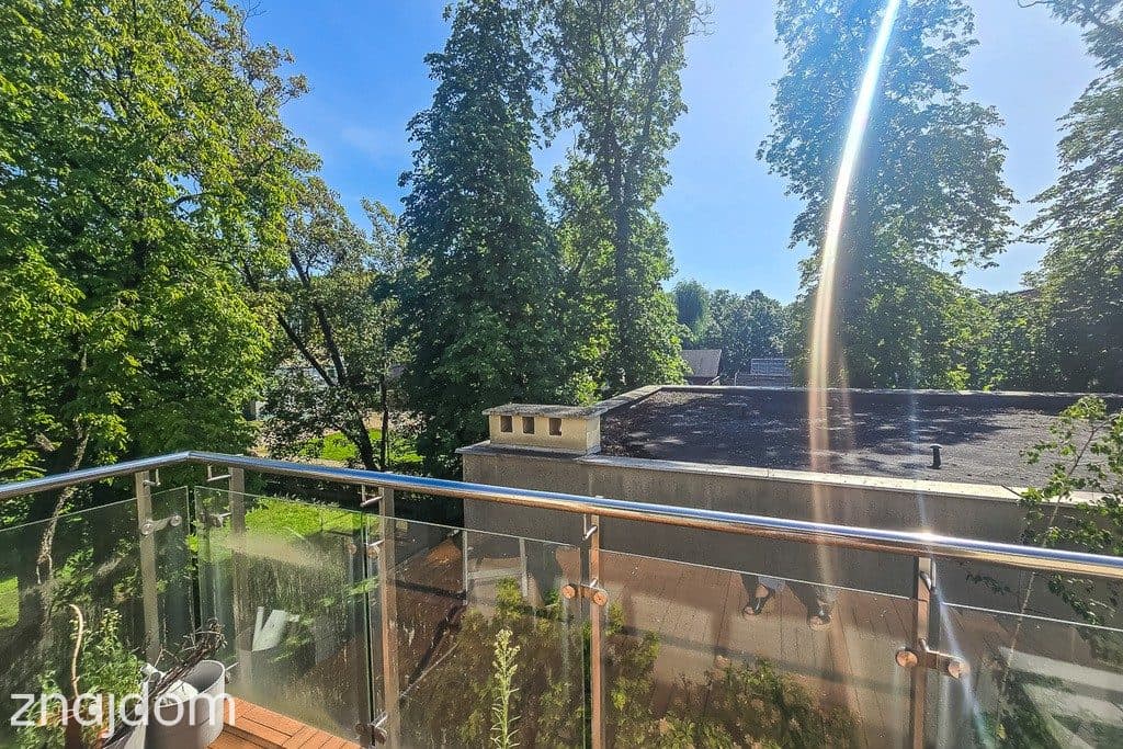 Apartament z tarasem i garażem w cenie - zdjęcie 17