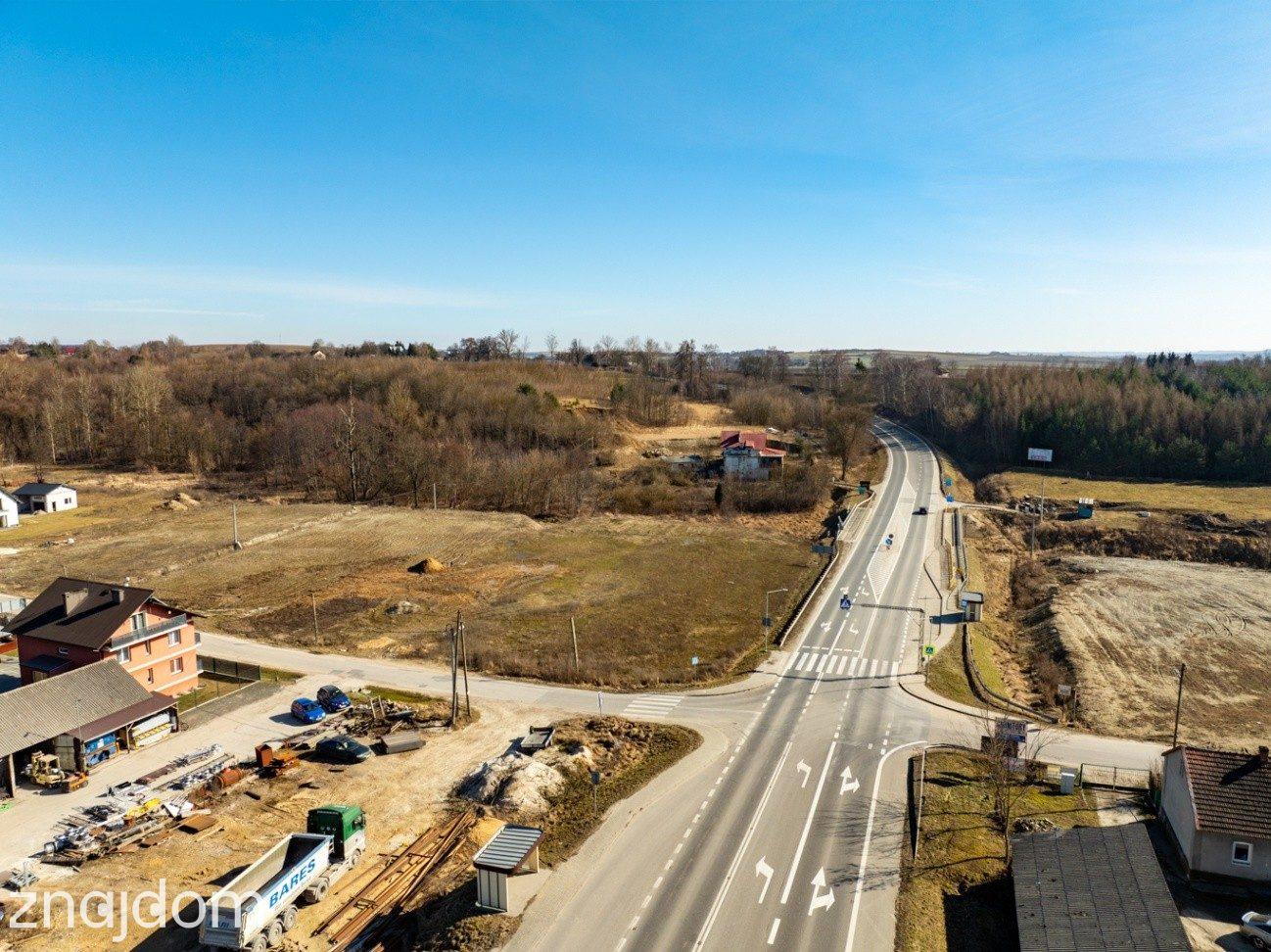 Działka usługowa z WZ przy DK 87 | 2 km od S7 - zdjęcie 2