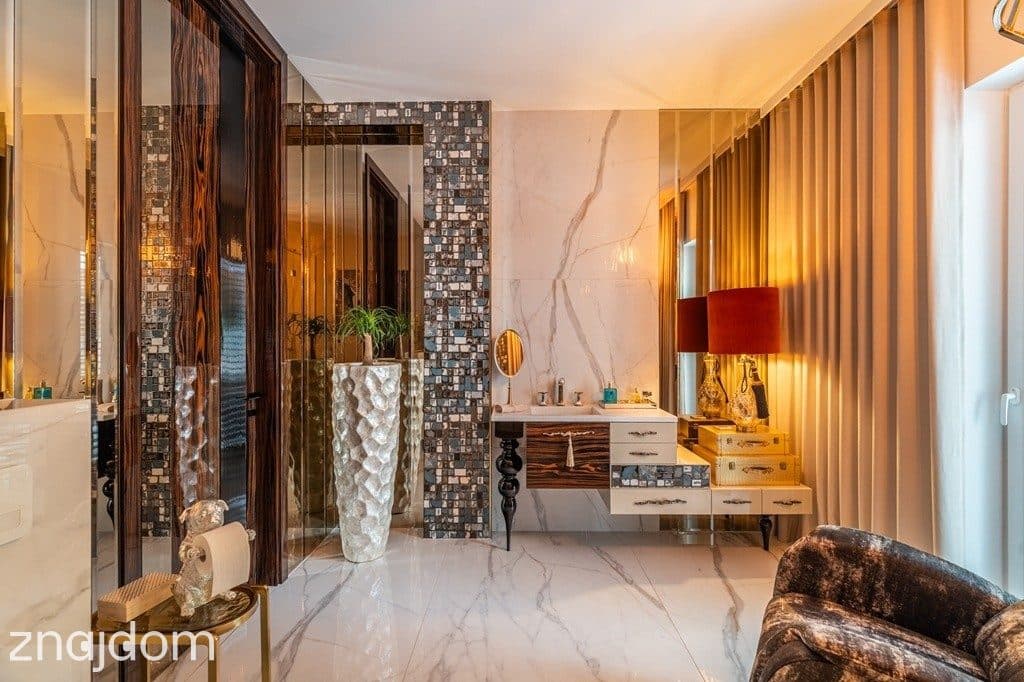 Wyjątkowa, nowoczesna willa na przedmieściach. - zdjęcie 10