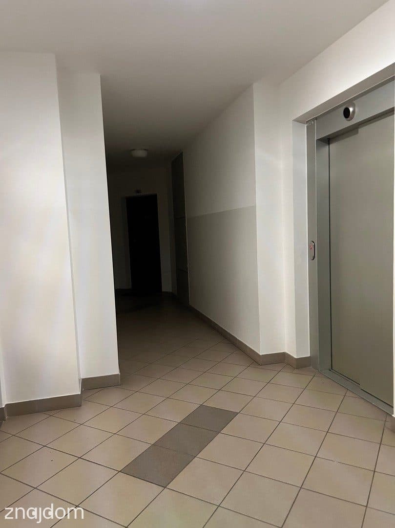 3/4 pokojowe mieszkanie z widokiem na Jezioro Gocławskie - zdjęcie 12