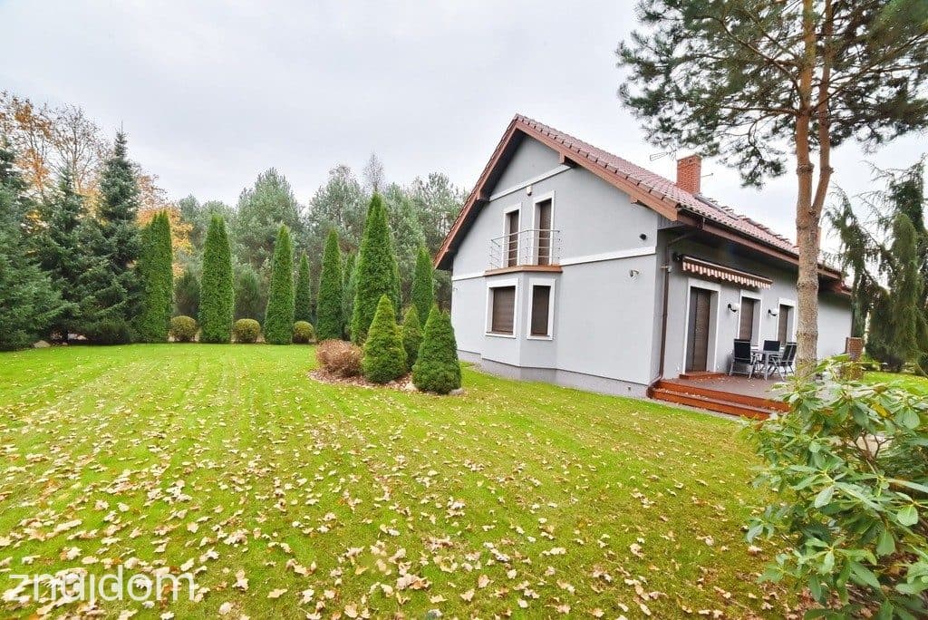 Uroczy dom w Arciechowie nad Zalewem Zegrzyńskim - zdjęcie 27