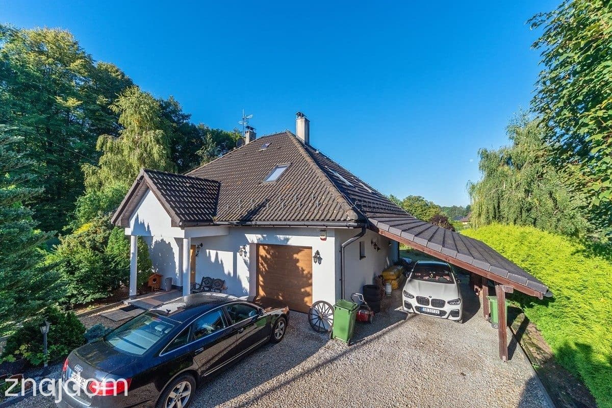 Elegancki dom z dużą działką 2648 m² Pisarzowice - zdjęcie 2