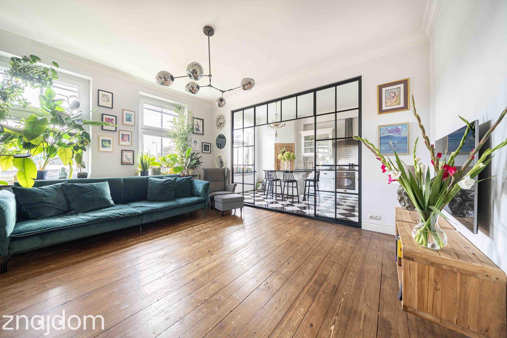 Wyjątkowe klimatyczne balkon kamienica Jeżyce - zdjęcie 7