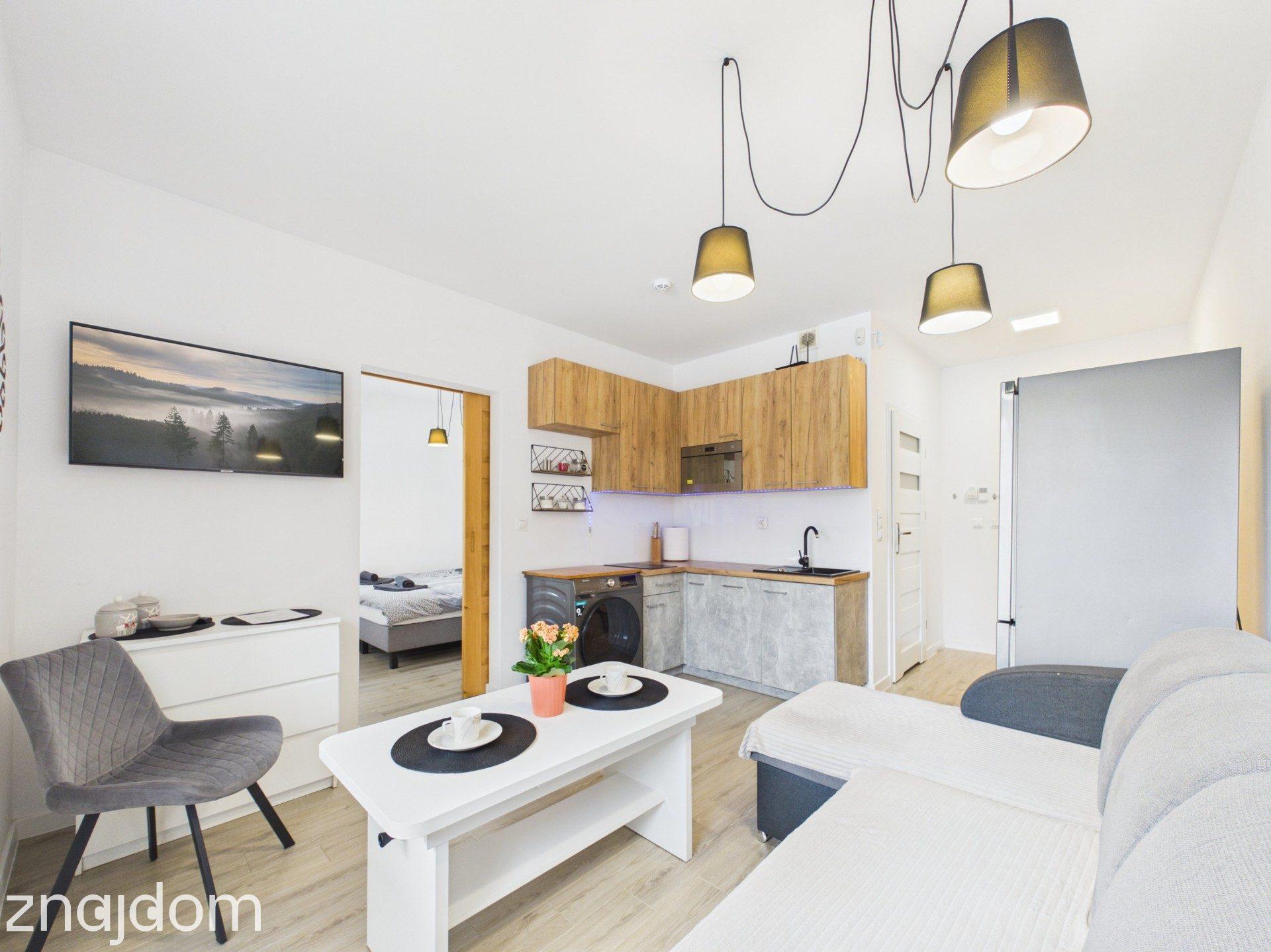 Apartament w Kościelisku z tarasem i widokiem na  Czerwone Wierchy - zdjęcie 8