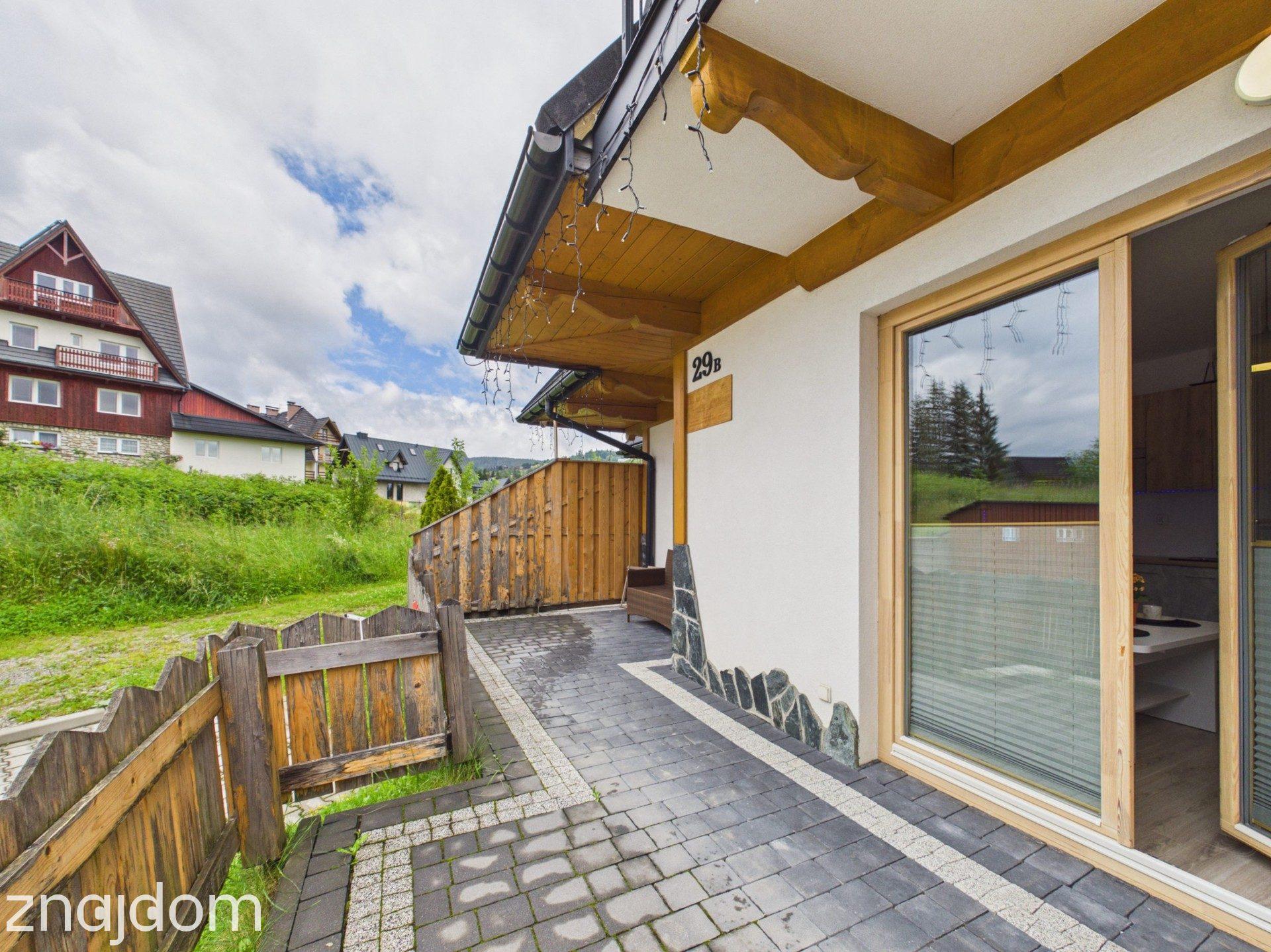 Apartament w Kościelisku z tarasem i widokiem na  Czerwone Wierchy - zdjęcie 9