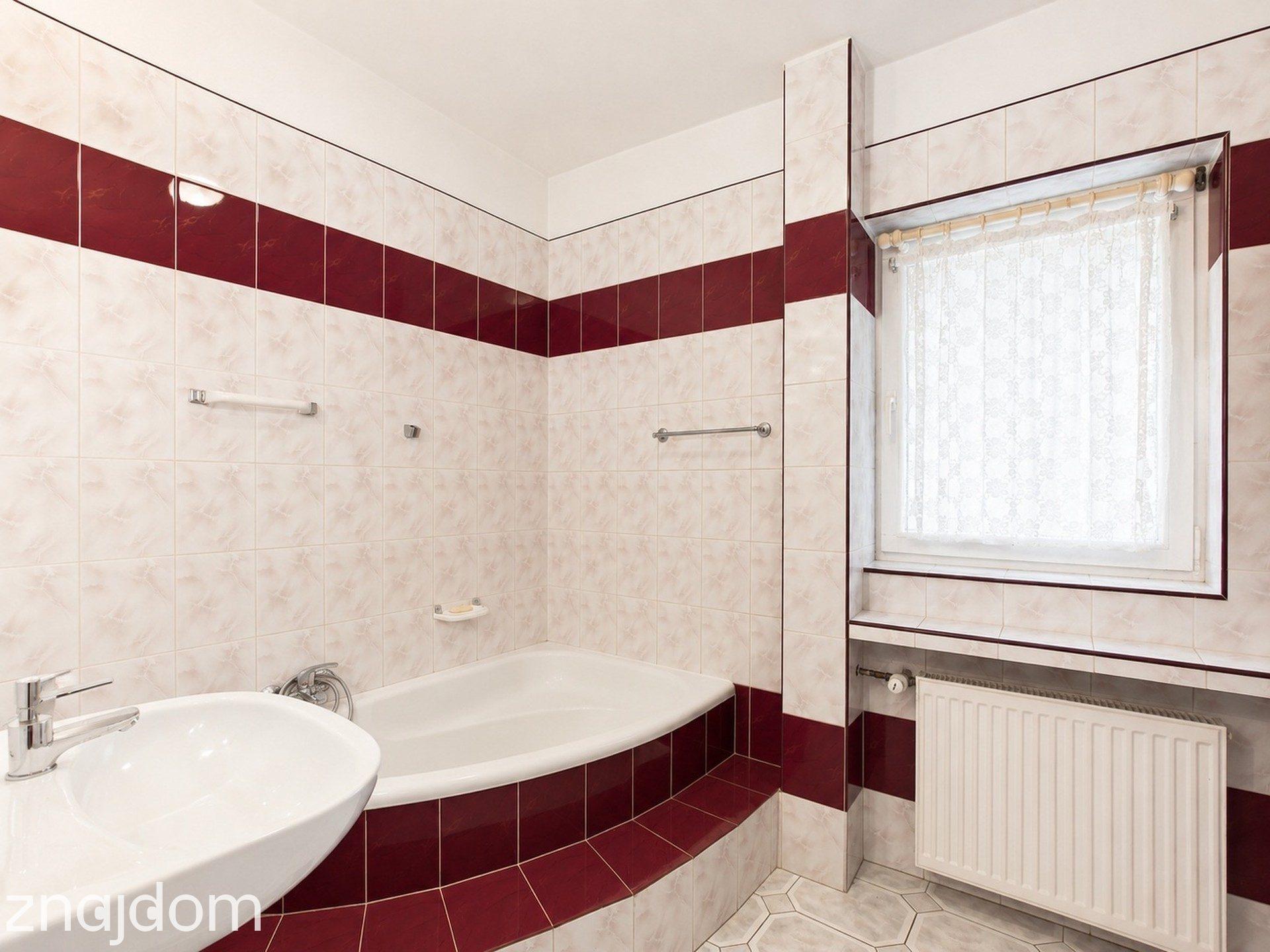 Duży dom 319 m² | 5 sypialni | działka 500 m² - zdjęcie 13