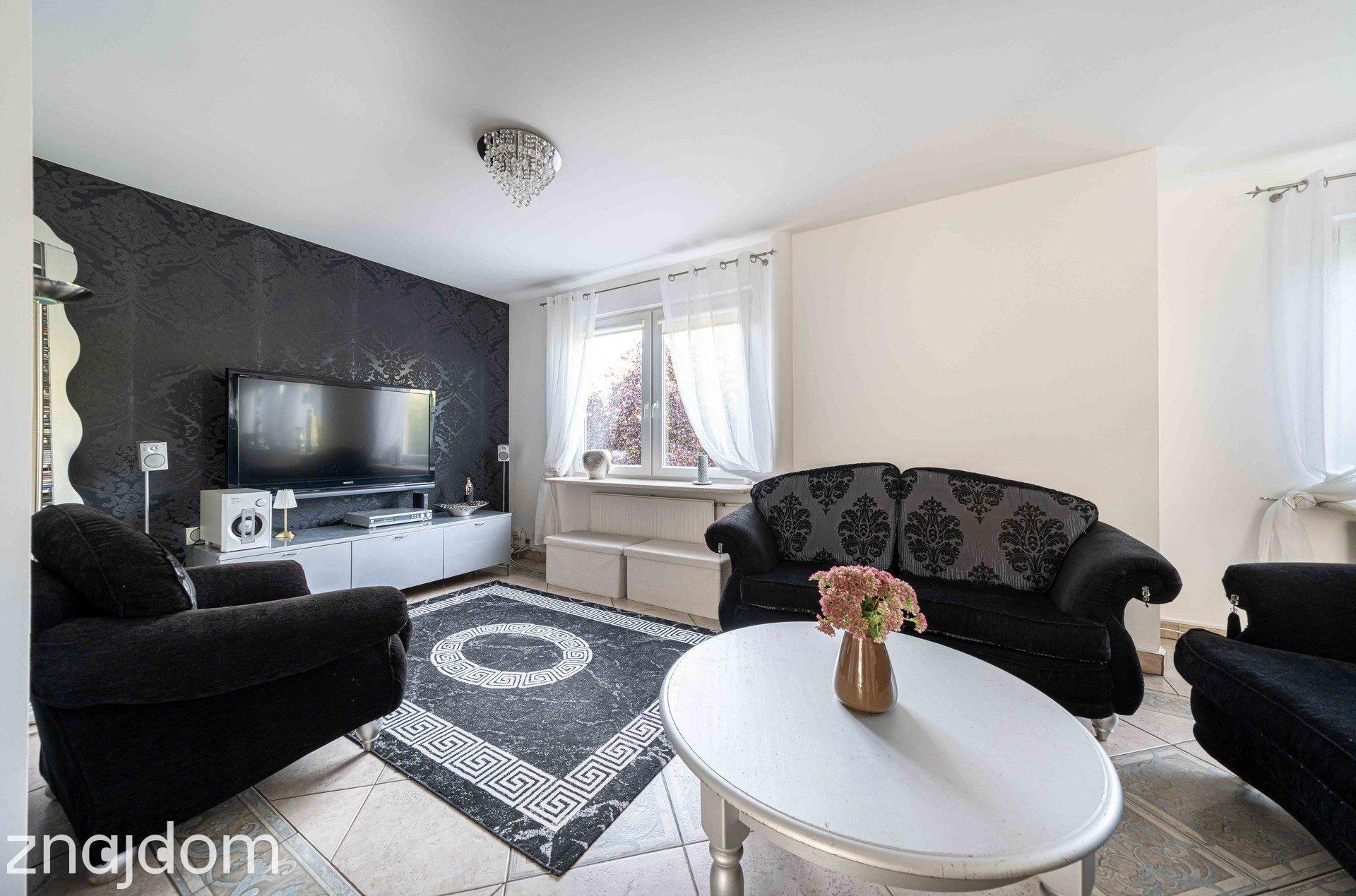 Apartament balkon piwnica Strzeszyn - zdjęcie 4