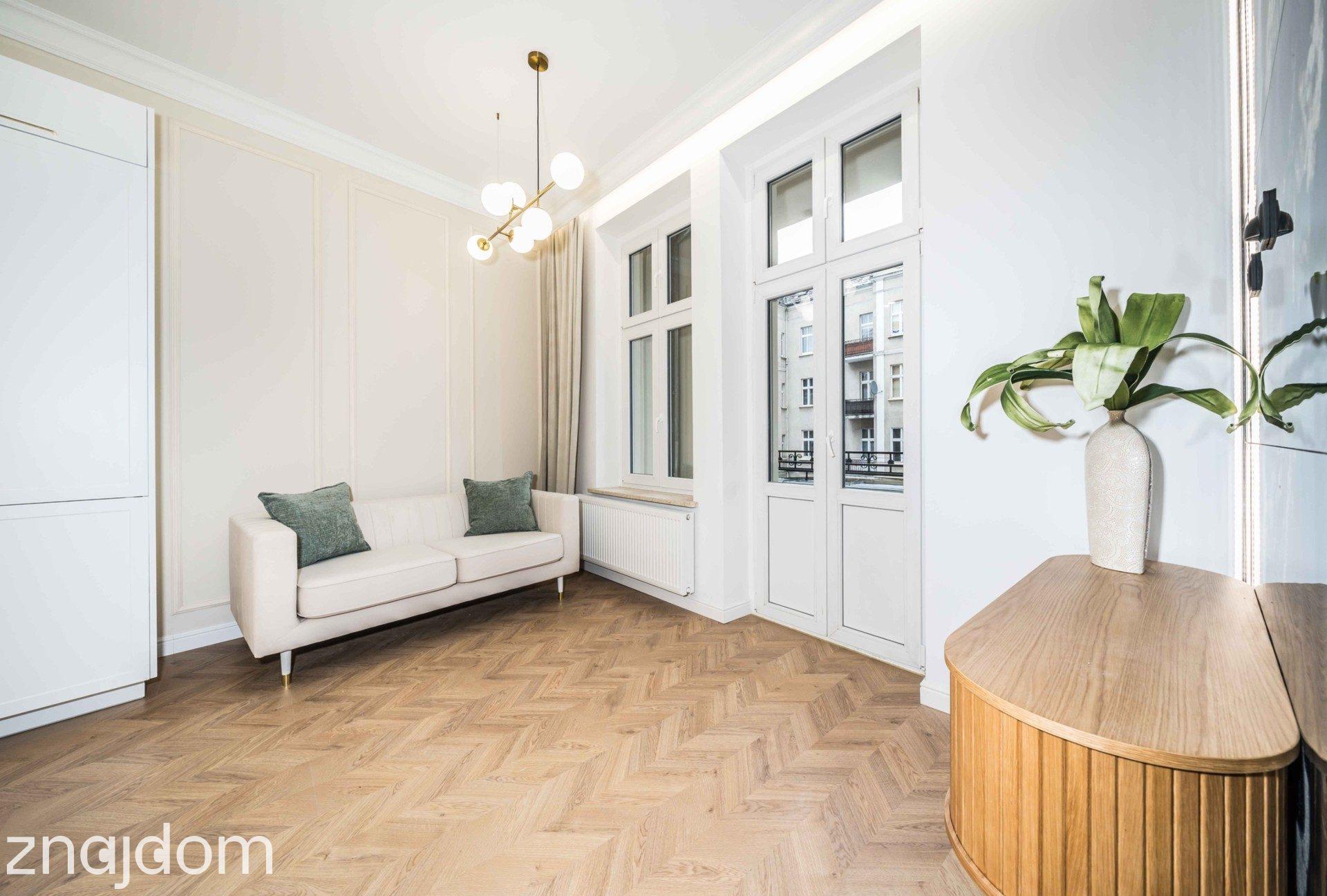 Urządzone dwa pokoje balkon kamienica Wilda