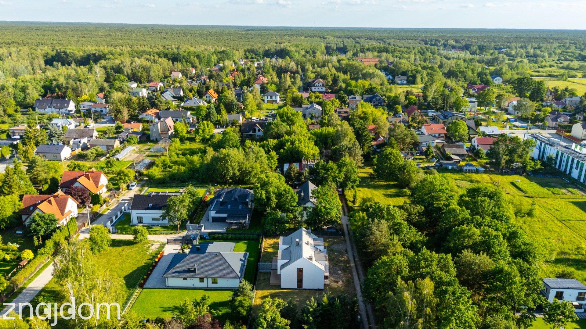 Połowa domu z dużą działką przy Kampinosie - zdjęcie 10