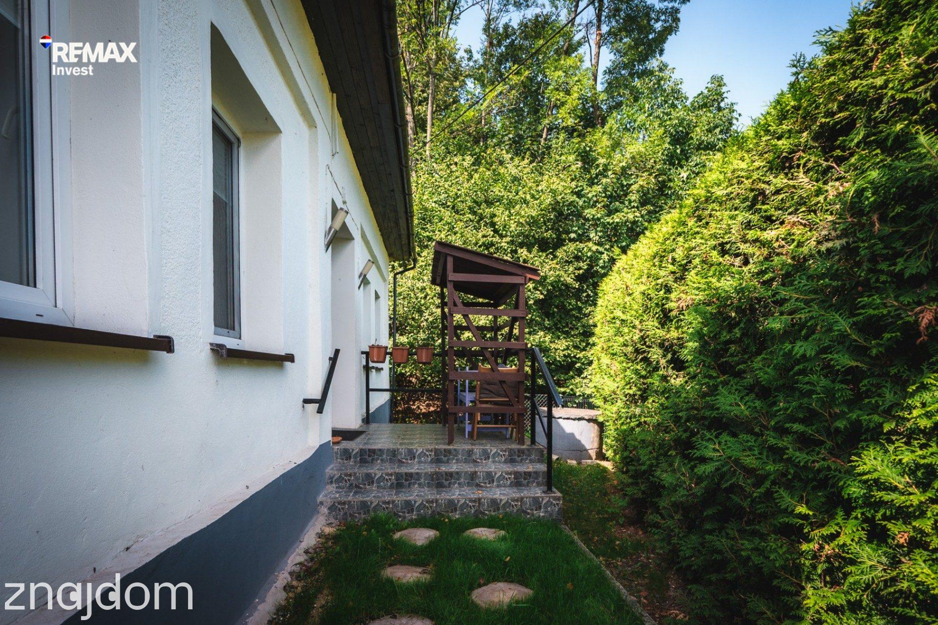 Urokliwy dom w Łazach (75m2) + strych do adaptacji - zdjęcie 17
