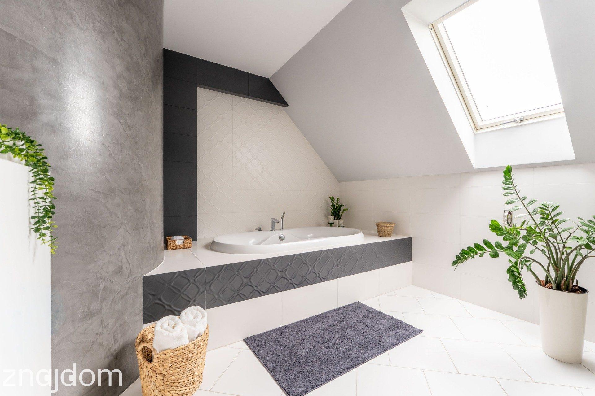 Dom dla rodziny pod Warszawą | 190 m², ogród 1073 m², kolej - zdjęcie 13