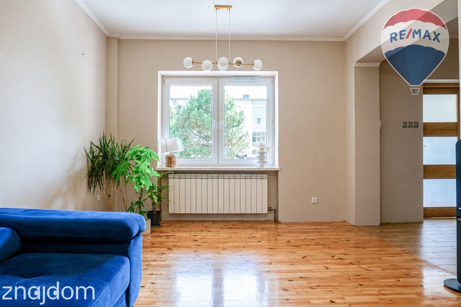 Dom w centrum Żyrardowa, mieszkanie i działalność - zdjęcie 8