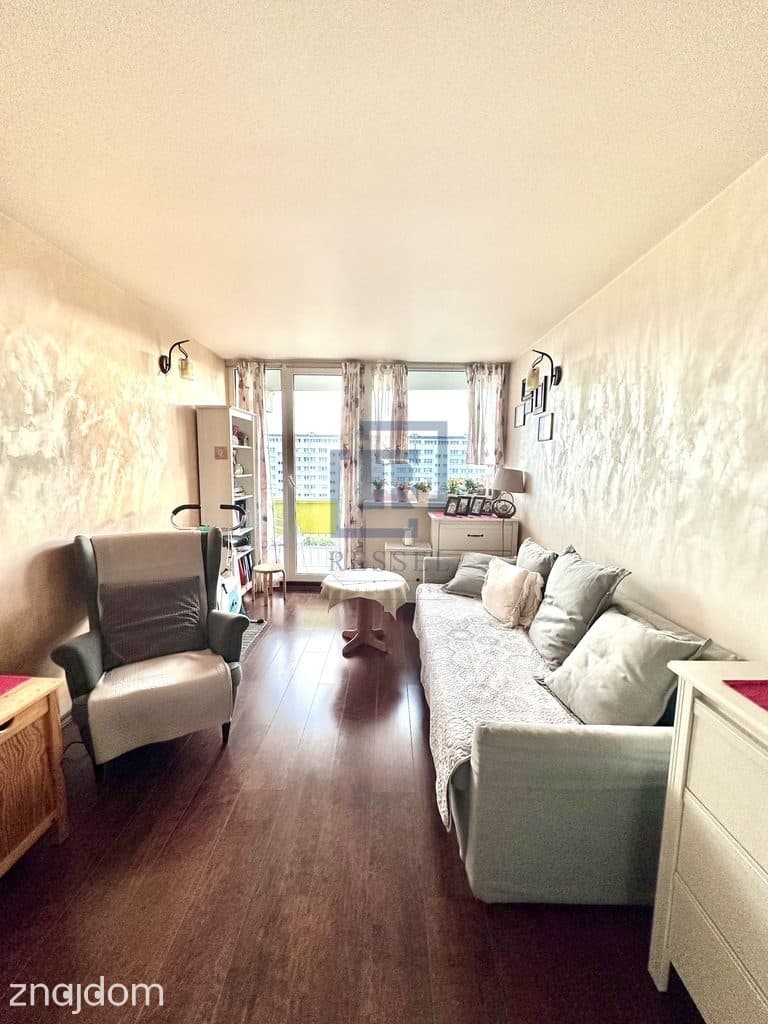 3 pokoje | Po remoncie | Piwnica | Kom. Lokatorska | Balkon - zdjęcie 2
