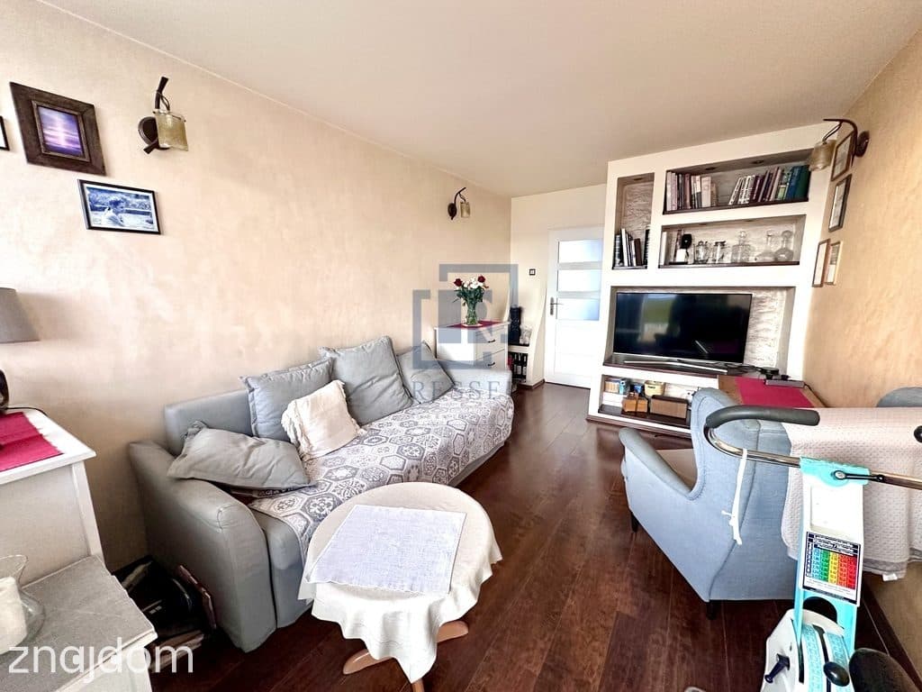 3 pokoje | Po remoncie | Piwnica | Kom. Lokatorska | Balkon - zdjęcie 3