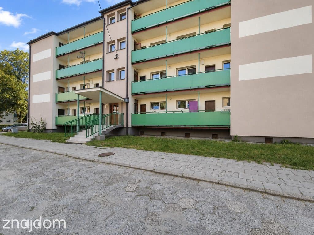 Pierwsze piętro z balkonem, w centrum ! - zdjęcie 13