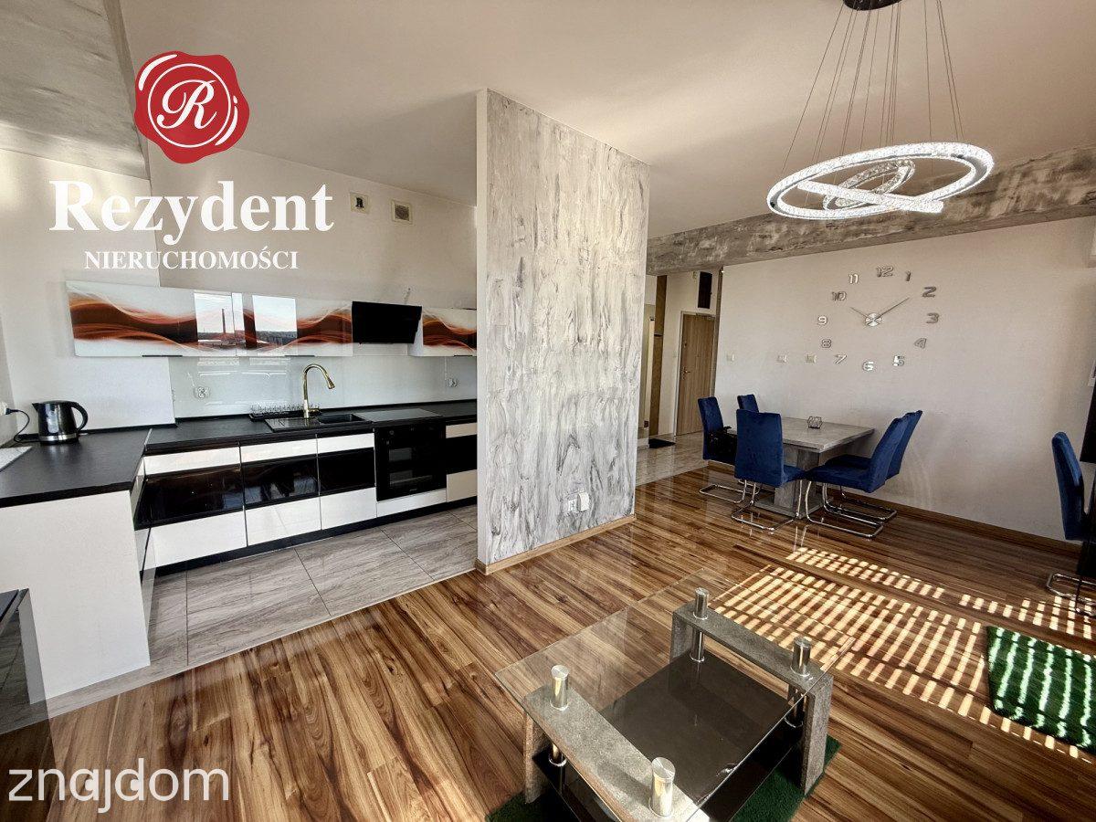 Przestronny apartament na obrzeżach centrum miasta - zdjęcie 3