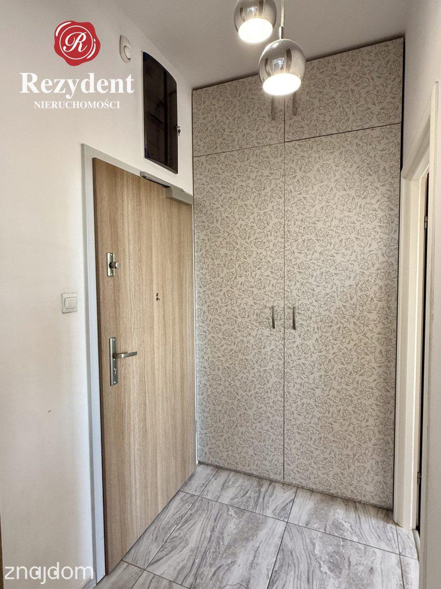 Przestronny apartament na obrzeżach centrum miasta - zdjęcie 7