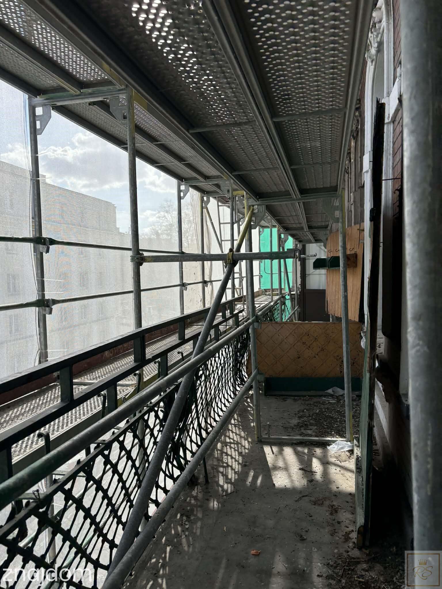 Apartamenty w zabytkowej kamienicy - ścisłe centrum Poznania - zdjęcie 3
