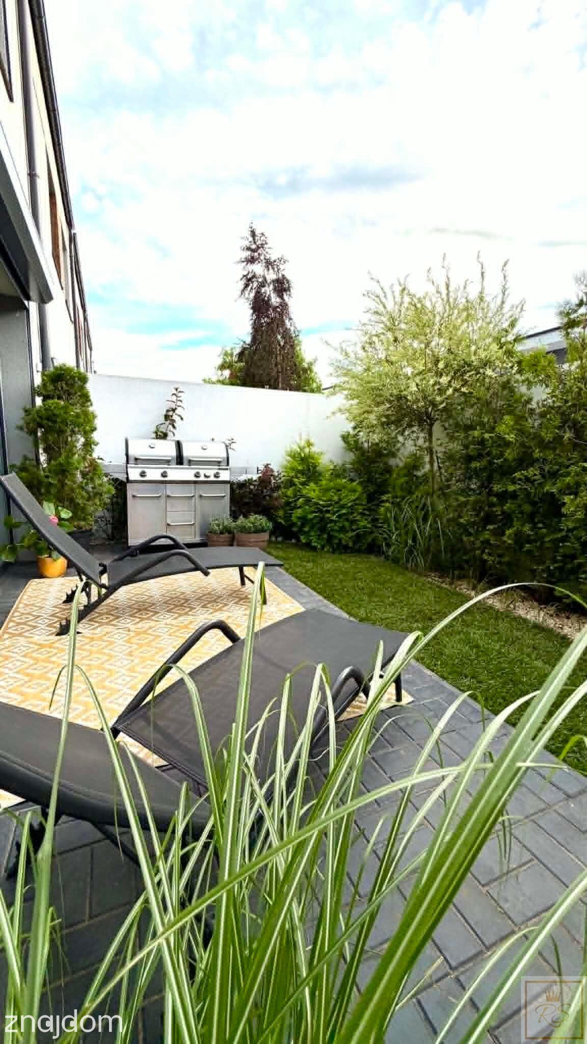 Nowoczesny, dwupoziomowy apartament Koninko - zdjęcie 9