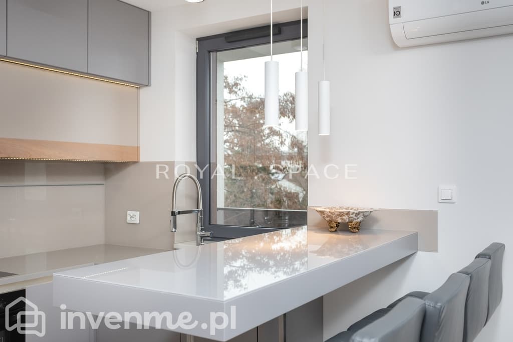 Pięknie wykończony apartament z tarasem na Ruczaju - zdjęcie 7