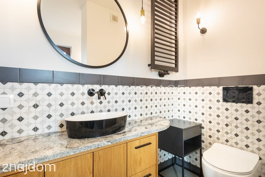 Przestronny apartament z tarasem na dachu - zdjęcie 14
