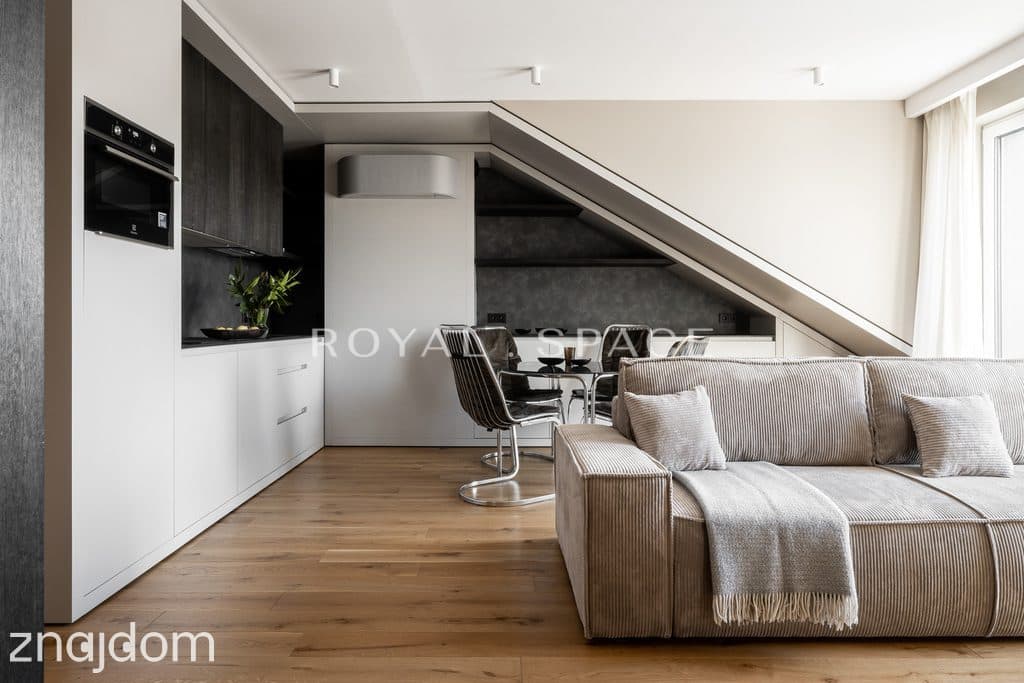 Apartament z tarasem na ostatnim piętrze! Lwowska - zdjęcie 2