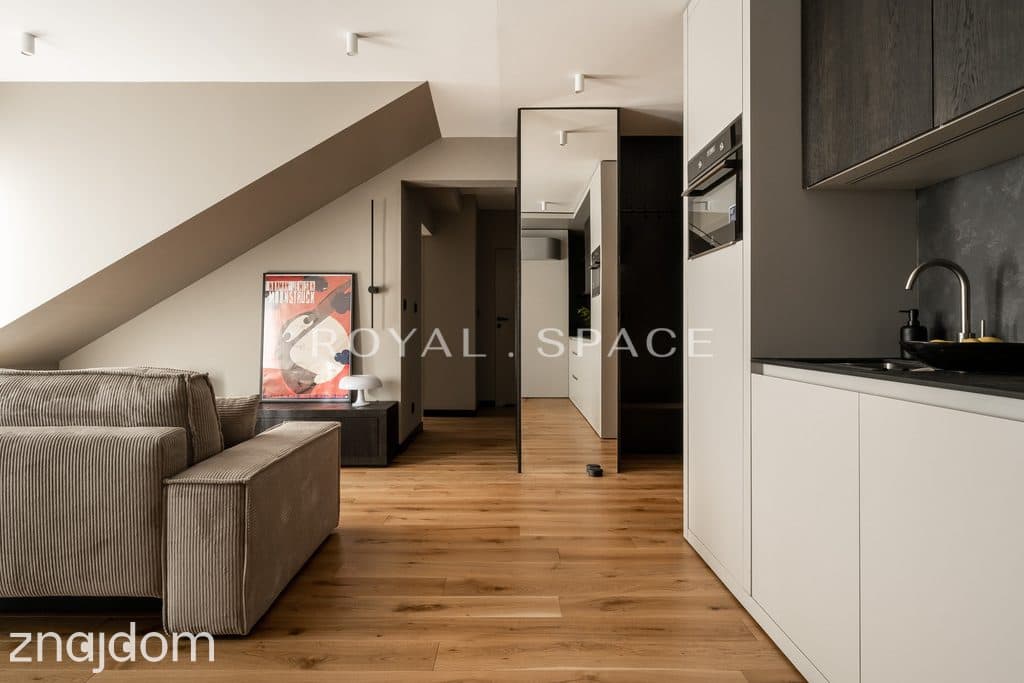 Apartament z tarasem na ostatnim piętrze! Lwowska - zdjęcie 3